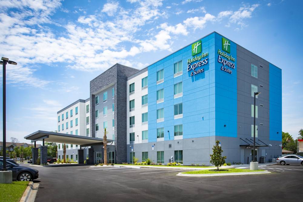 Holiday Inn Exp Stes Pensacola By Ihg