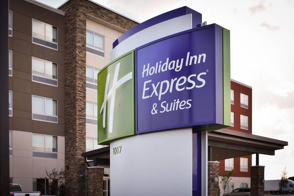 Holiday Inn Exp Stes West Memphis