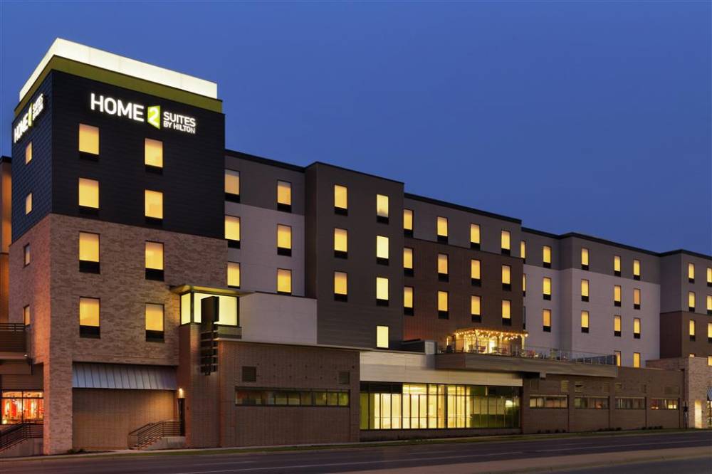 Home2 Suites By Hilton Minneapolis Bloo