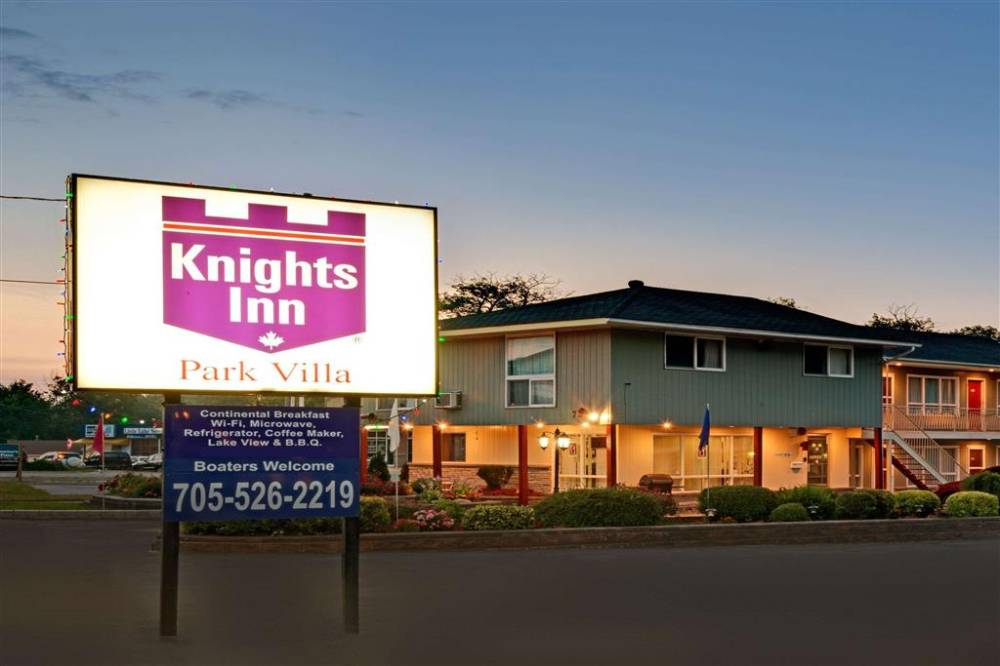 Knights Inn Midland On