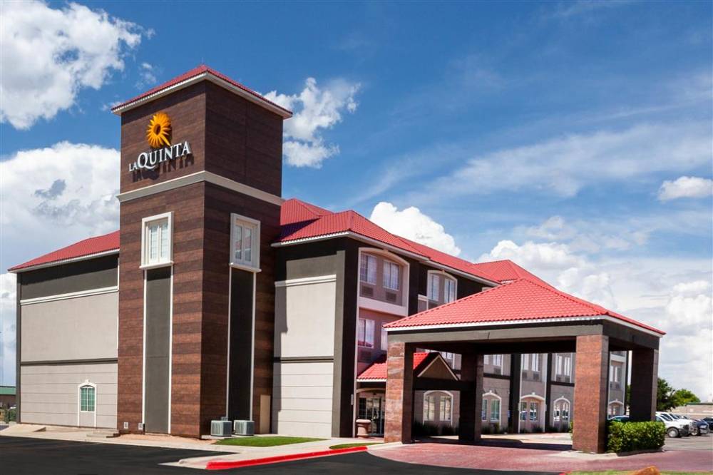 La Quinta Inn & Suites By Wyndham Midland North