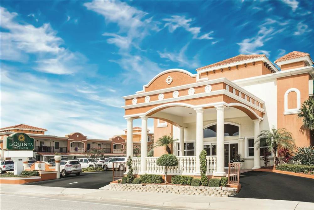 La Quinta Inn & Suites By Wyndham Oceanfront Daytona Beach