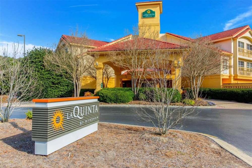 La Quinta Inn & Suites By Wyndham Raleigh Durham Airport