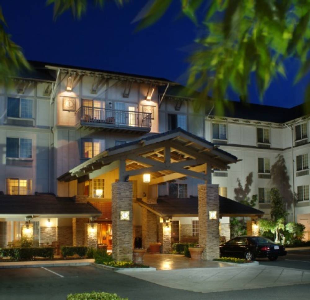 Larkspur Landing Campbell - An All-suite Hotel