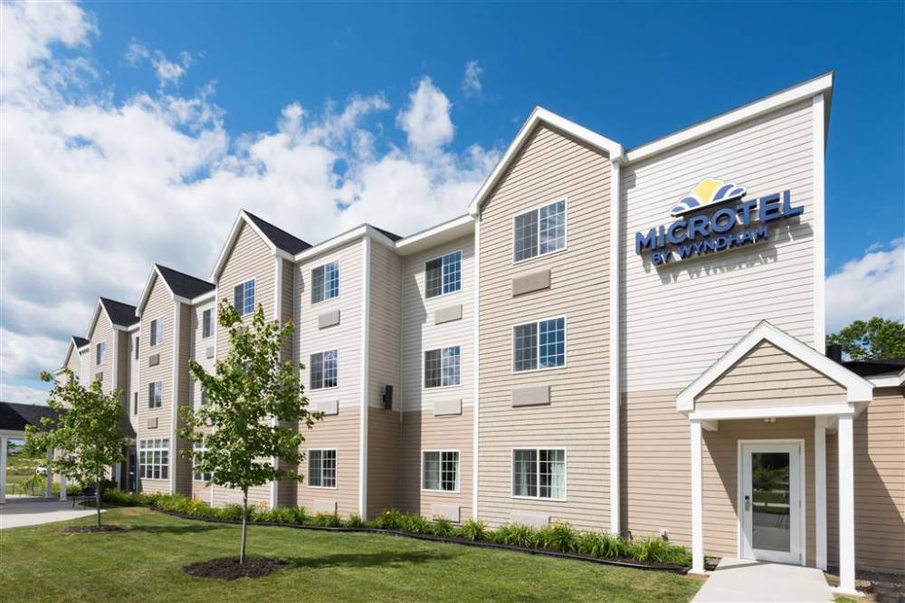 Microtel Windham