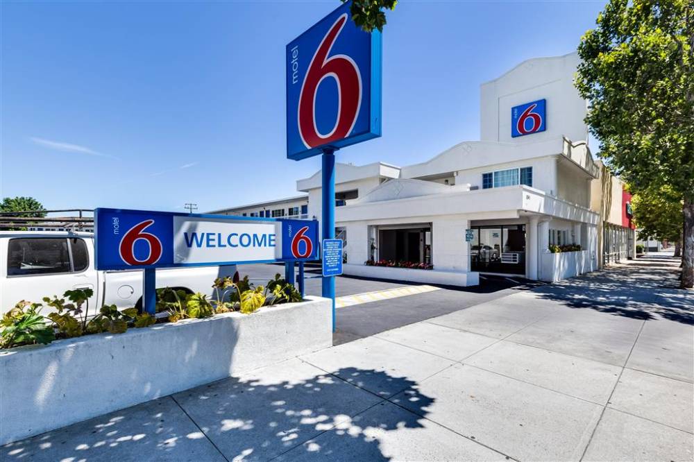 Motel 6 San Jose Convention Center