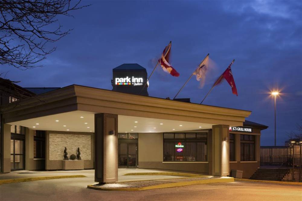 Park Inn By Rd Toronto Markham