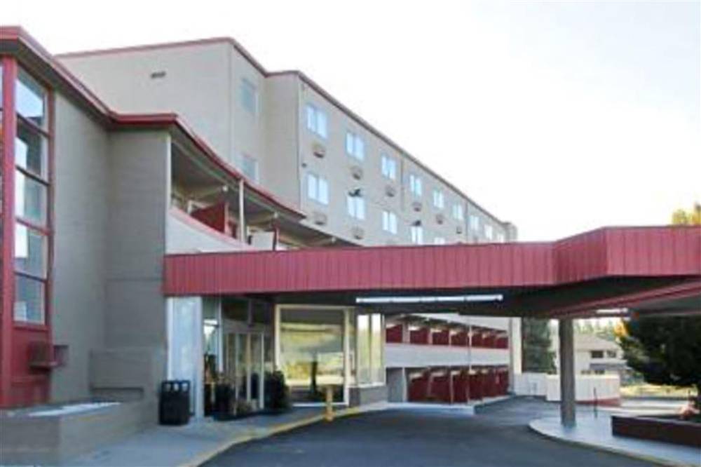 Quality Inn And Suites Airport