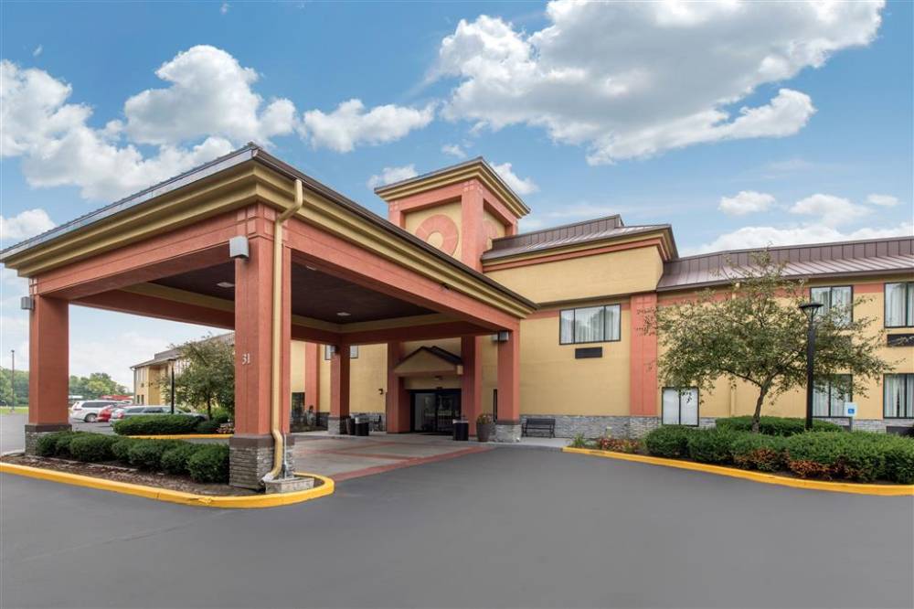 Quality Inn And Suites Brownsburg - Indi