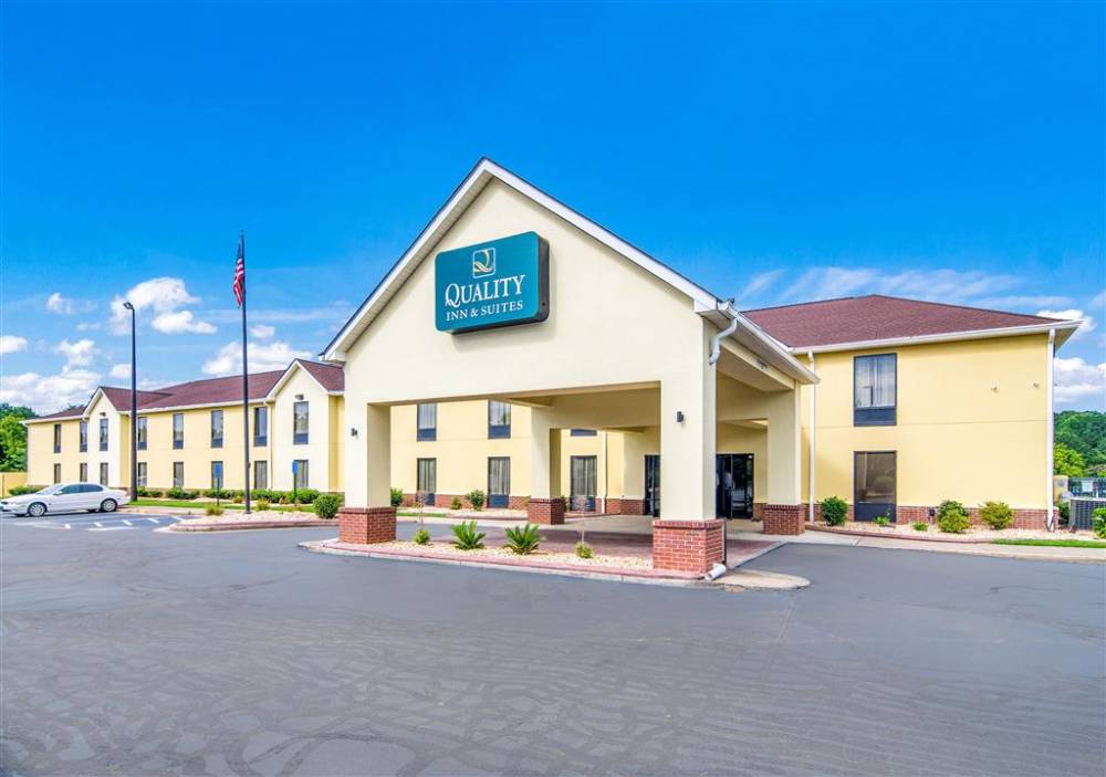 Quality Inn And Suites Canton Ga