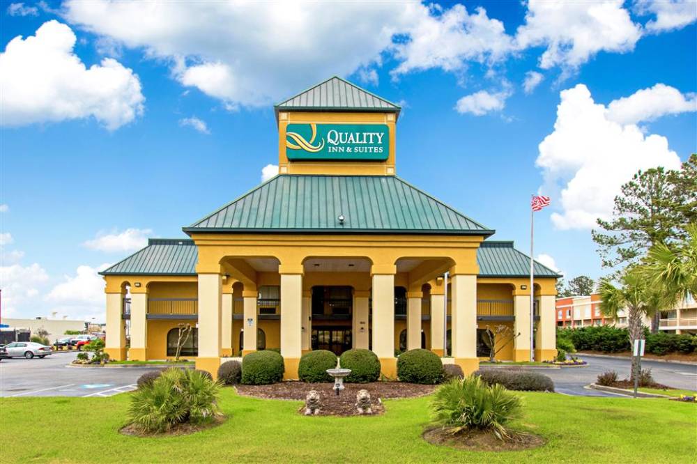 Quality Inn And Suites Civic Center
