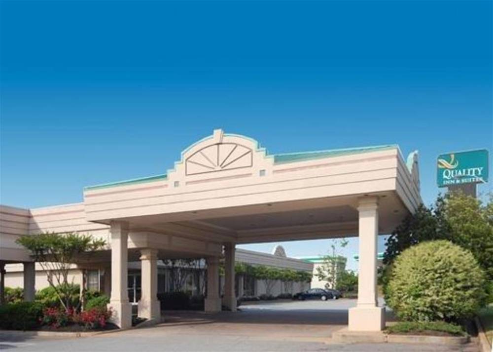 Quality Inn And Suites Conference Center