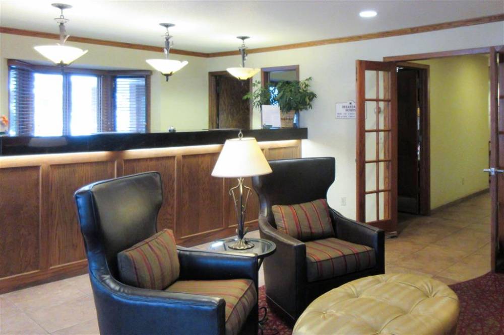 Quality Inn And Suites Detroit Lakes