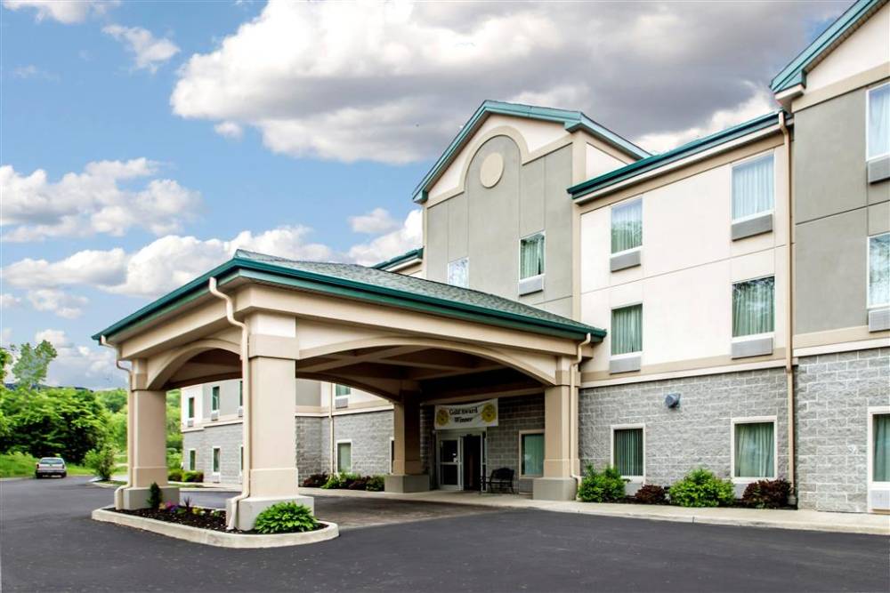Quality Inn And Suites Fishkill South Ne