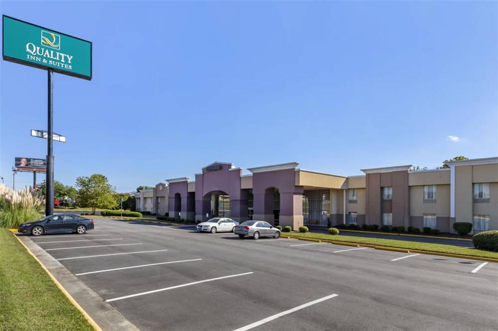 Quality Inn And Suites - Greensboro-high