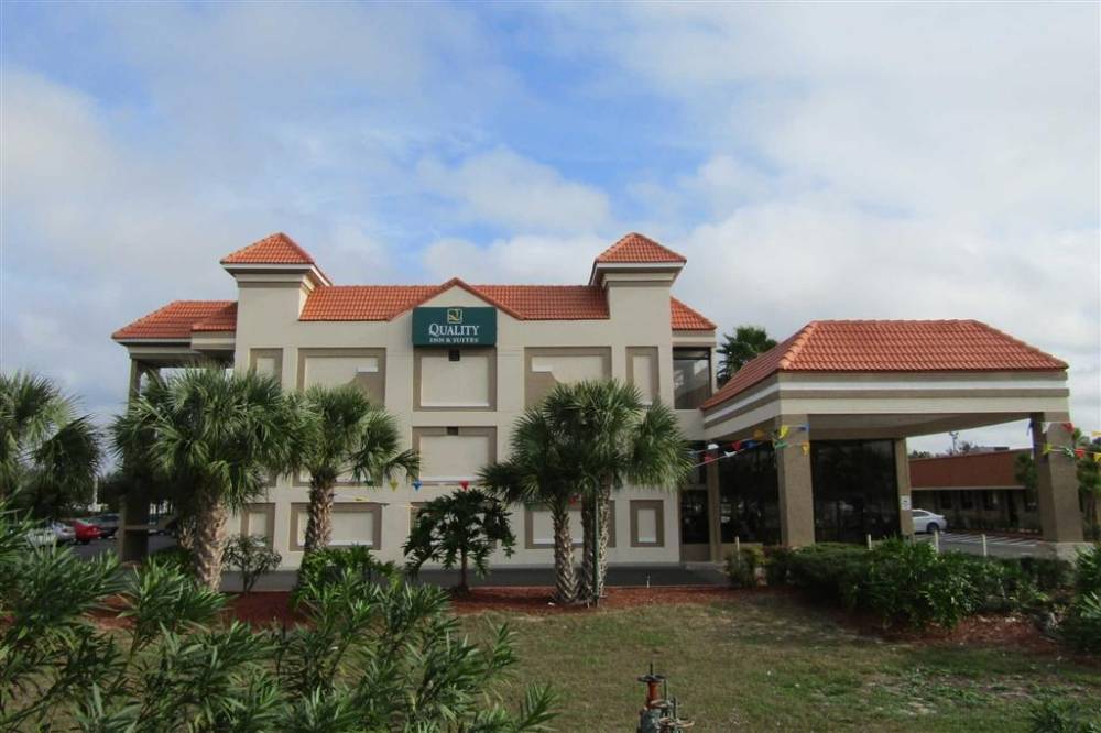 Quality Inn And Suites Kissimmee By The 
