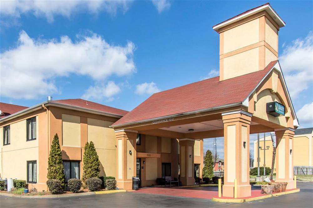Quality Inn And Suites Memphis East