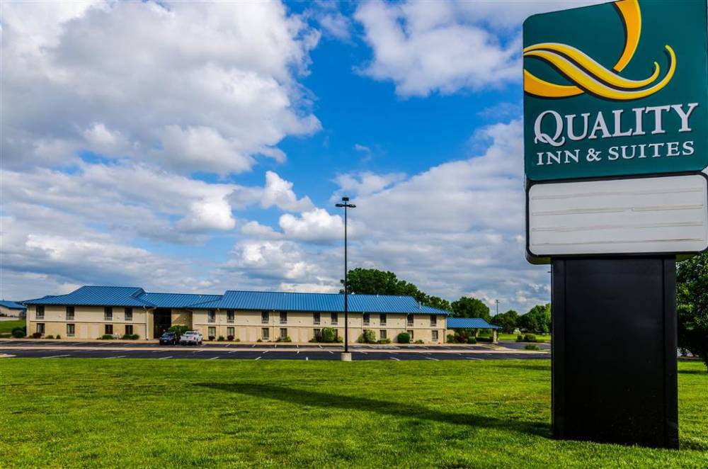 Quality Inn And Suites Winfield