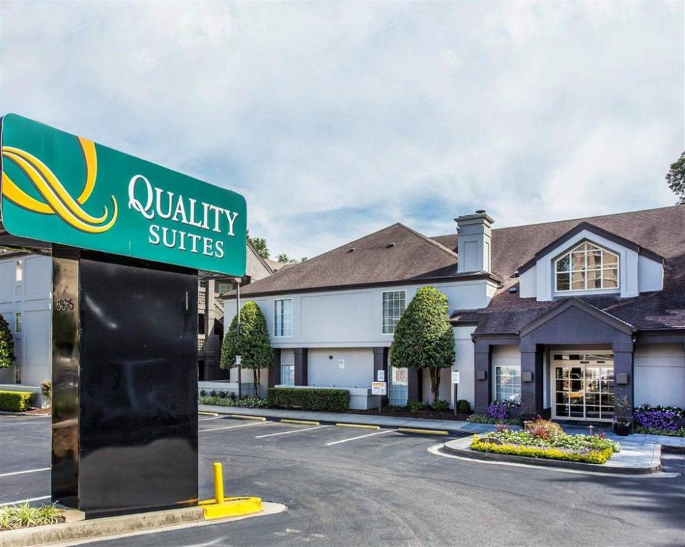 Quality Suites Atlanta Buckhead Village 