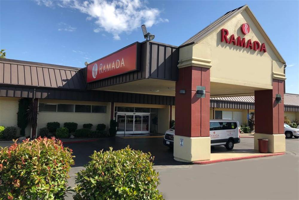 Ramada By Wyndham Sacramento