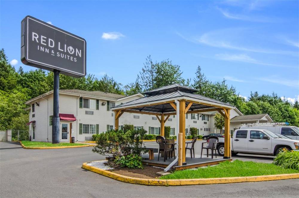Red Lion Inn & Suites Port Orc