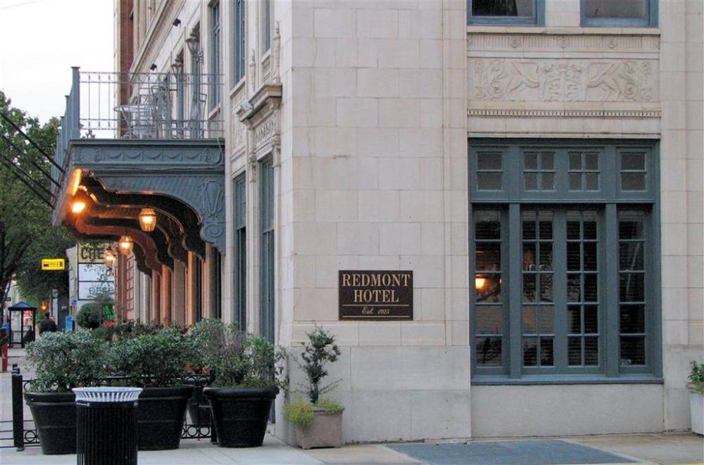Redmont Hotel Birmingham  Curio Collection By Hilton