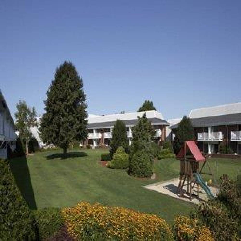 Resort And Conference Center At Hyannis