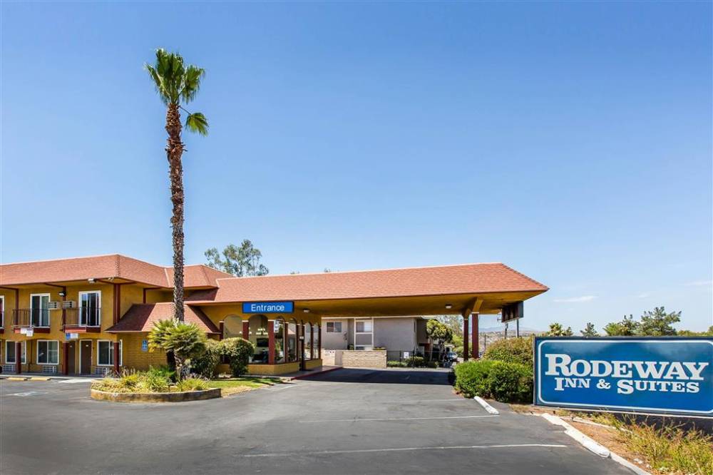 Rodeway Inn And Suites Canyon Lake I-15