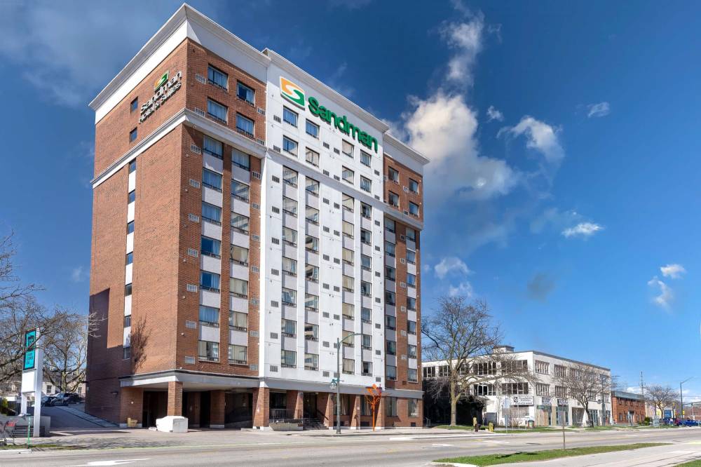 Sandman Hotel And Suites London Downtown