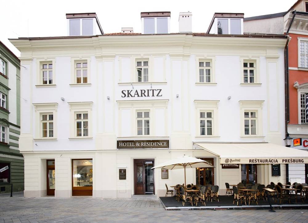 Skaritz Hotel And Residence