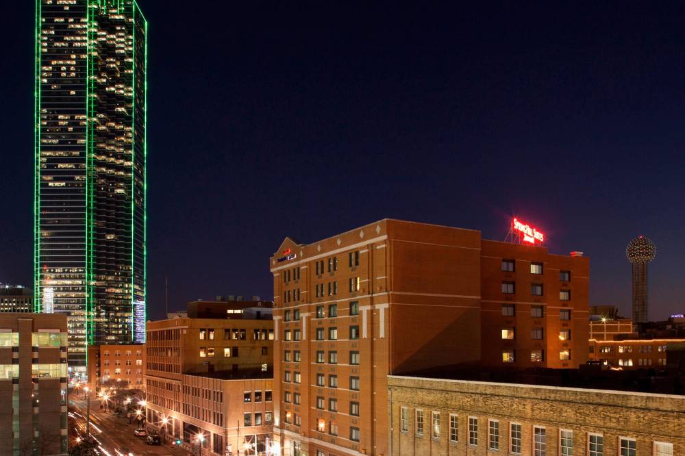 Springhill Suites By Marriott Dallas Downtown-west End