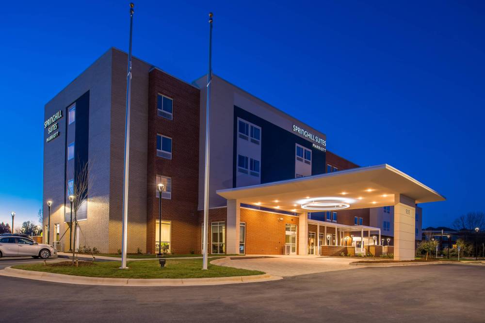 Springhill Suites By Marriott Greensboro Airport