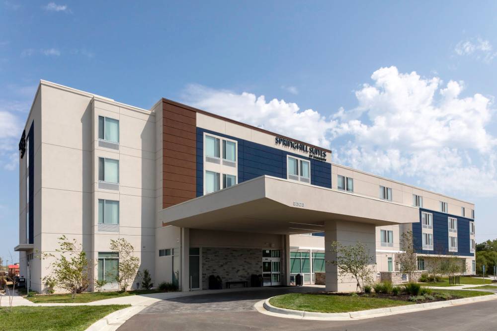 Springhill Suites By Marriott Kansas City Airport