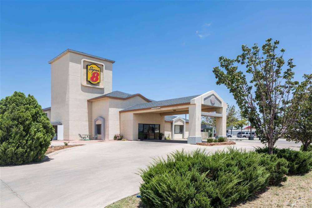 Super 8 By Wyndham Midland