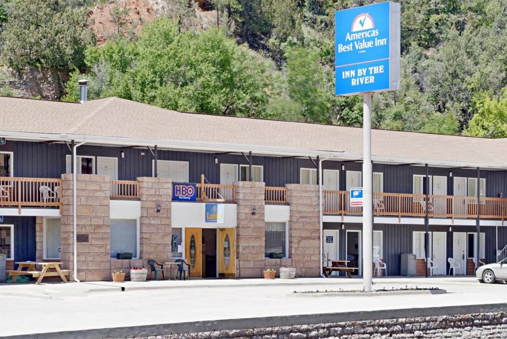 Terminated- Americas Best Value Inn By The River Hot Springs