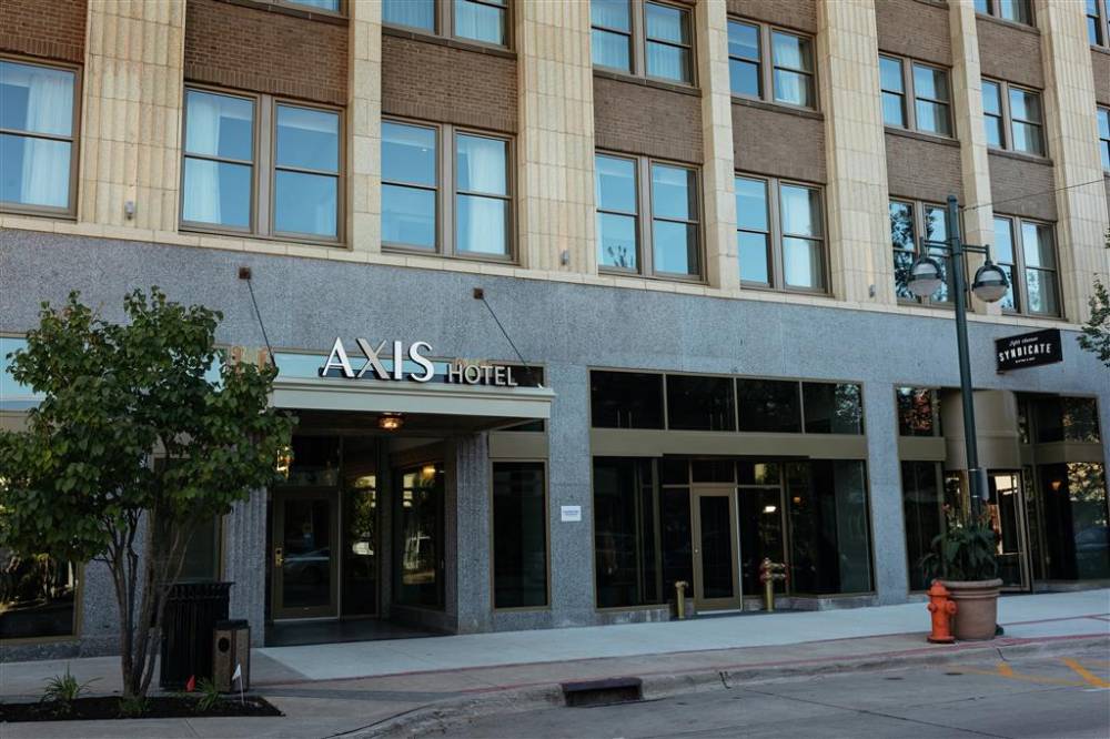 The Axis Moline Hotel  Tapestry Collection By Hilton