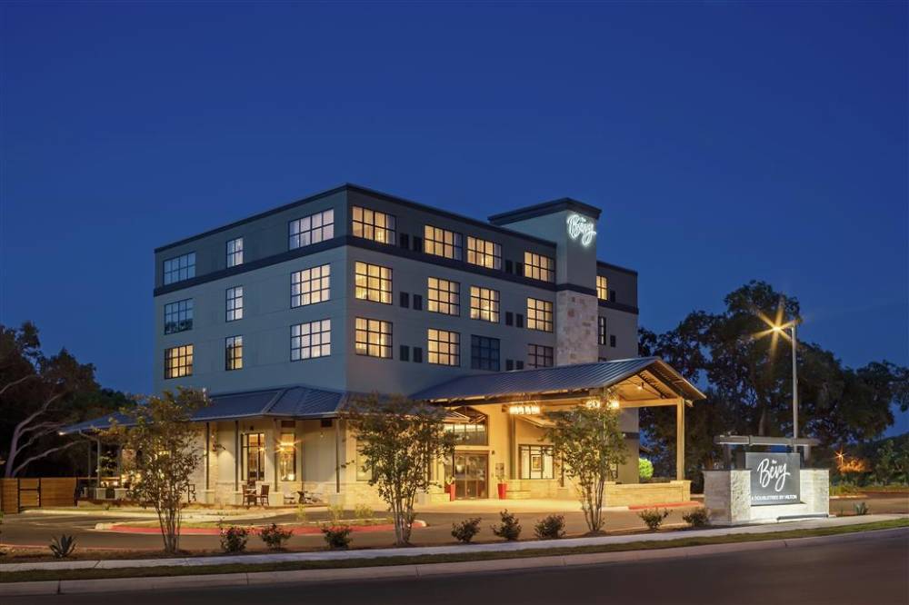 The Bevy Hotel Boerne  A Doubletree By Hilton