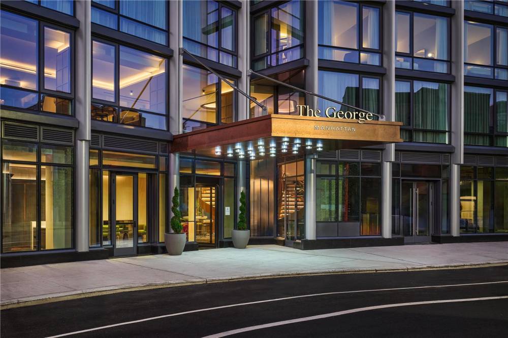 The George Manhattan  Tapestry Collection By Hilton