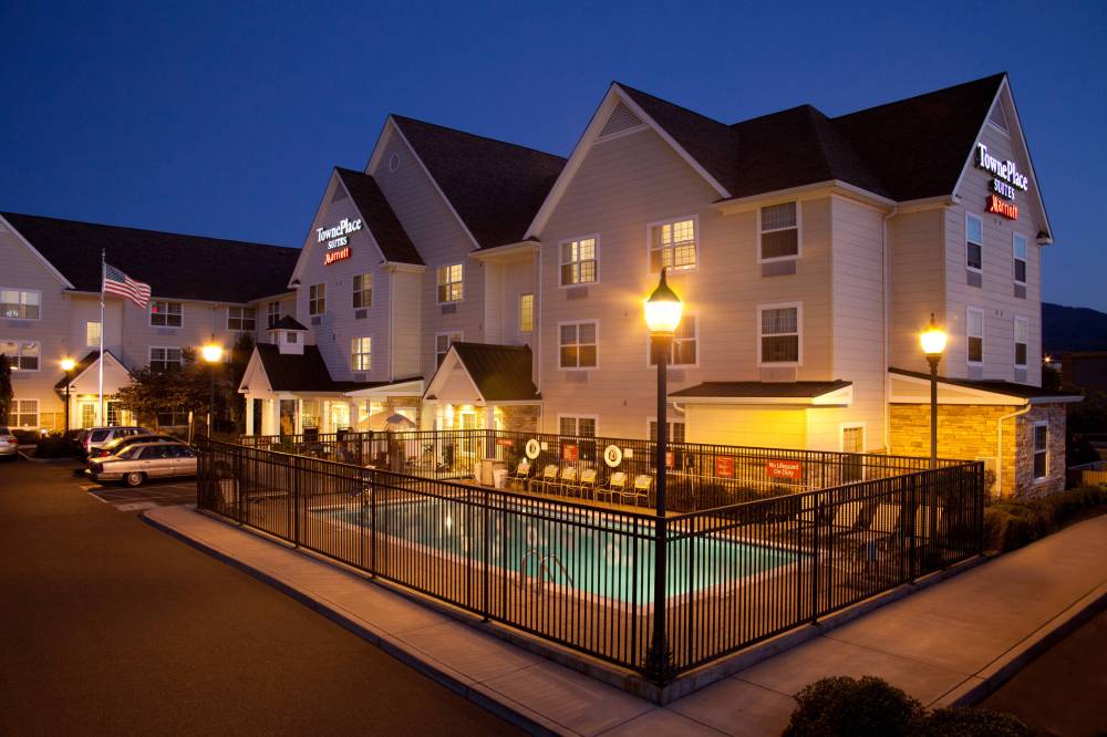 Towneplace Suites By Marriott Medford
