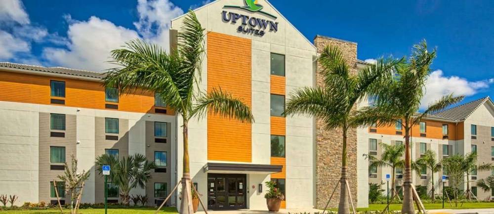 Uptown Sui Es  Miami Homestead