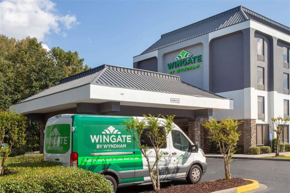 Wingate By Wyndham Charleston Coliseum